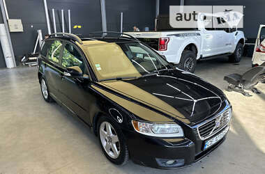 Volvo V50  2009