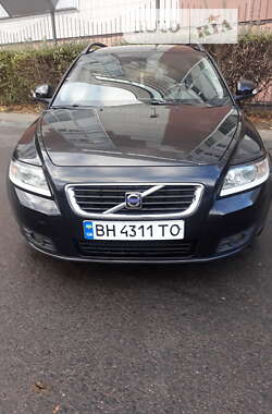 Volvo V50  2010