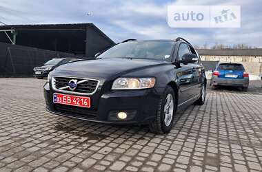 Volvo V50 2010