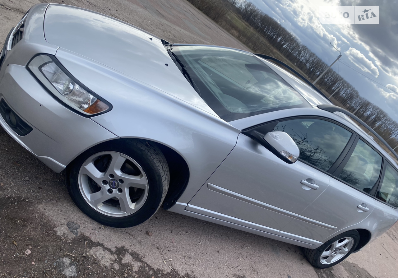 2011 Volvo V50 - мініатюра 2