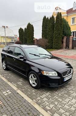 Volvo V50  2009