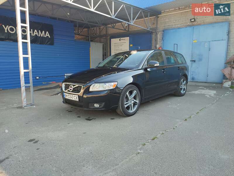 Volvo V50 2011