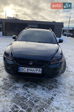 Volvo V50  2009