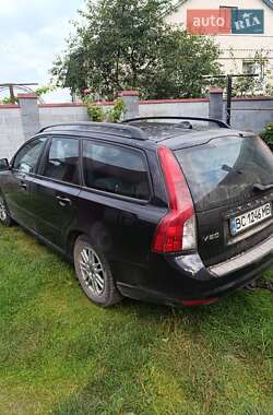 Volvo V50  2009