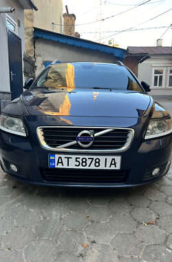 Volvo V50  2011