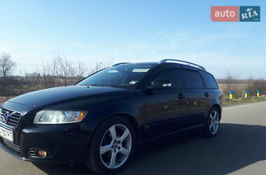 Volvo V50  2010