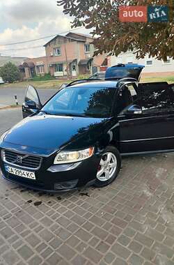 Volvo V50 2009