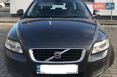 Volvo V50  2009