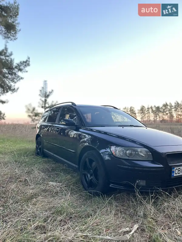Volvo V50