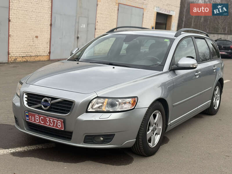 Volvo V50 2010 року в Рівному