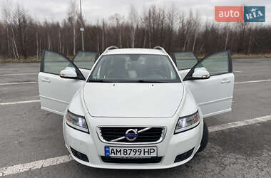 Volvo V50 2011