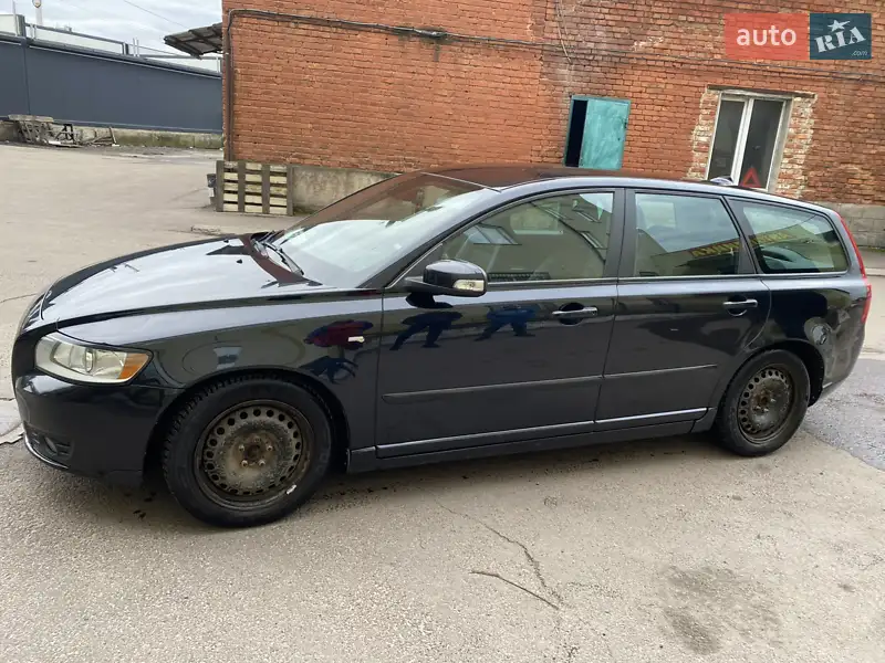 Volvo V50 2009