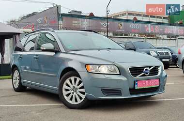 Volvo V50  2012