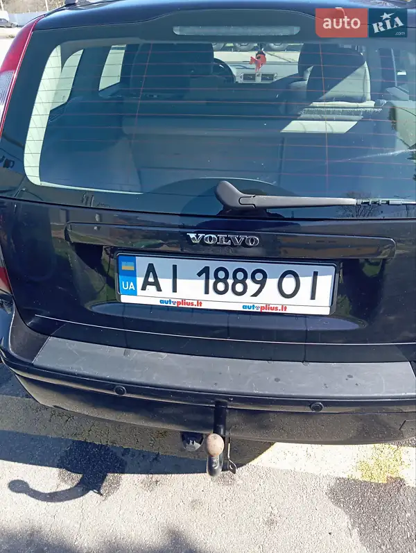 Volvo V50