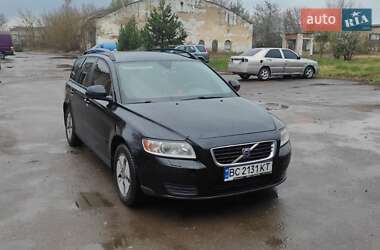 Volvo V50  2010
