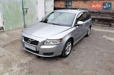 Volvo V50  2011