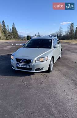 Volvo V50  2012