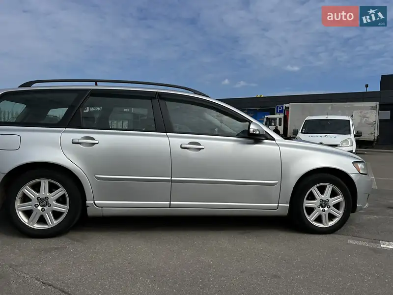 Volvo V50 2009