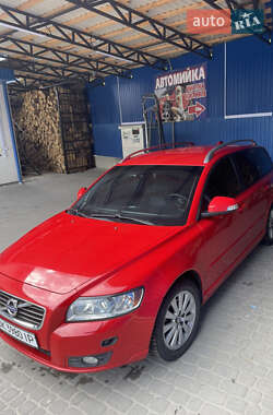 Volvo V50  2012