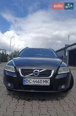 Volvo V50  2011