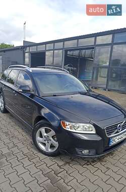Volvo V50 2011