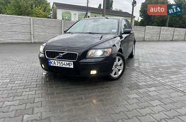 Volvo V50  2006
