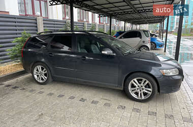 Volvo V50 2010