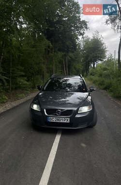 Volvo V50 2010