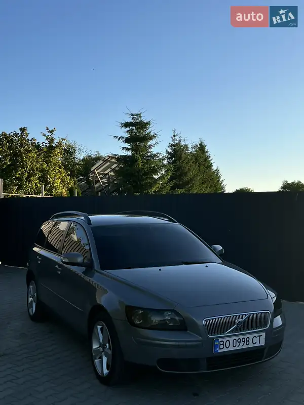 Volvo V50