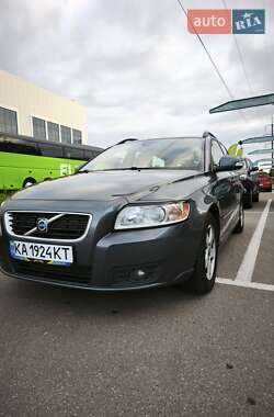 Volvo V50  2010
