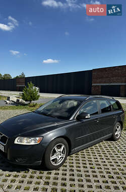 Volvo V50  2009