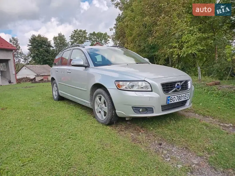 Volvo V50