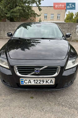 Volvo V50  2008