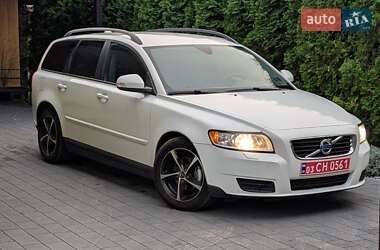 Volvo V50 2011