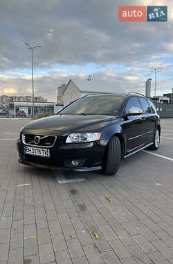 Volvo V50  2011