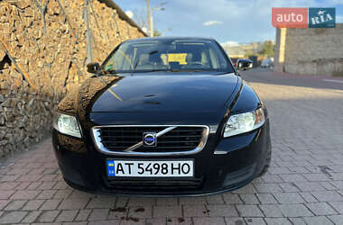 Volvo V50  2008