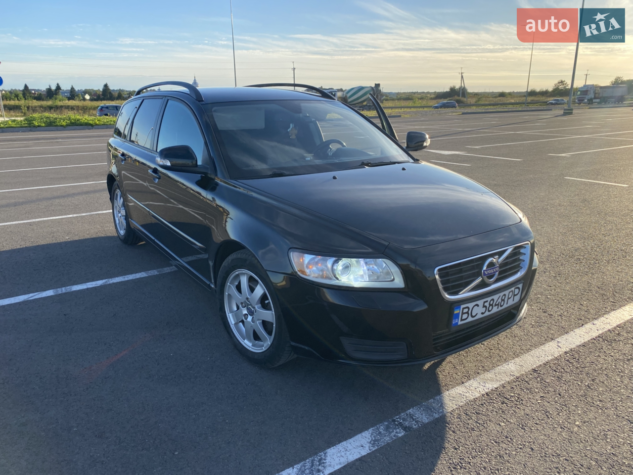 2010 Volvo V50 - мініатюра 4