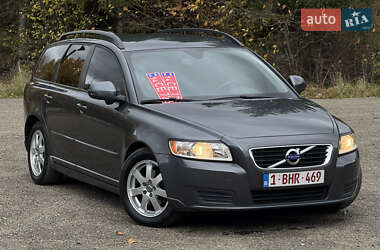 Volvo V50 2011