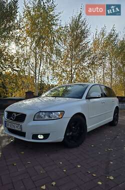 Volvo V50  2012