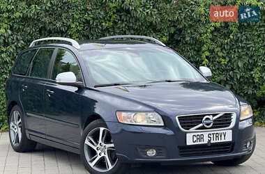 Volvo V50  2012