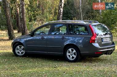 Volvo V50  2009