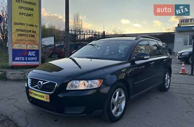 Volvo V50  2011
