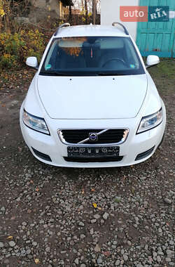 Volvo V50 2009