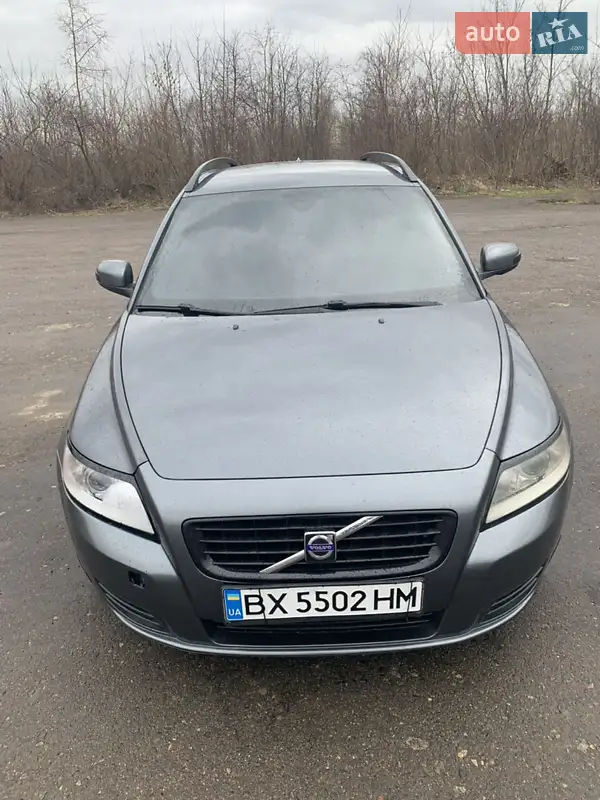 Volvo V50