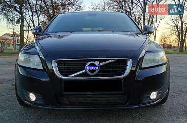 Volvo V50  2012