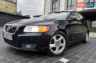 Volvo V50  2012