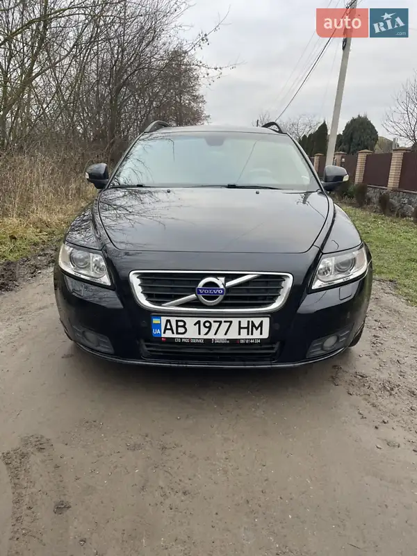 Volvo V50