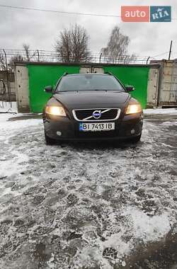 Volvo V50  2011
