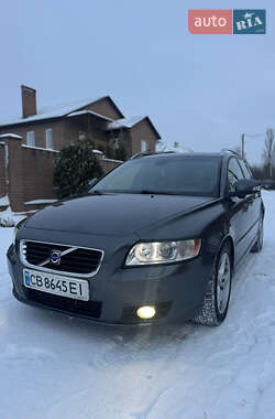 Volvo V50  2010