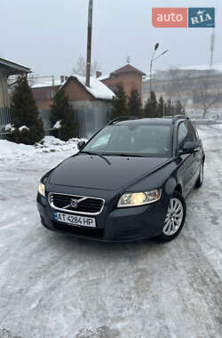 Volvo V50  2010